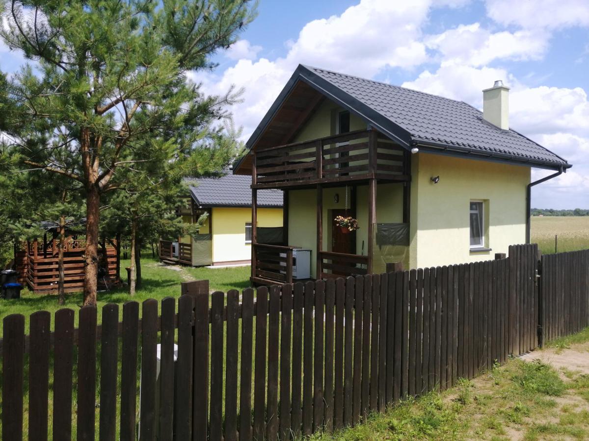 Domki Nad Jeziorem Dąbrówno Екстериор снимка