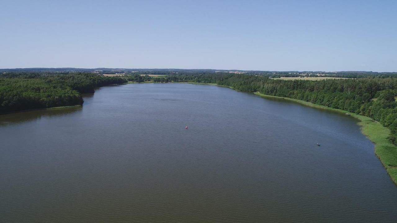 Domki Nad Jeziorem Dąbrówno Екстериор снимка